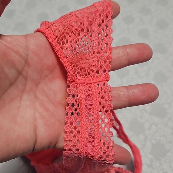 Victoria's Secret Bralette Racer Back Coral Size S - Picture 3 of 9